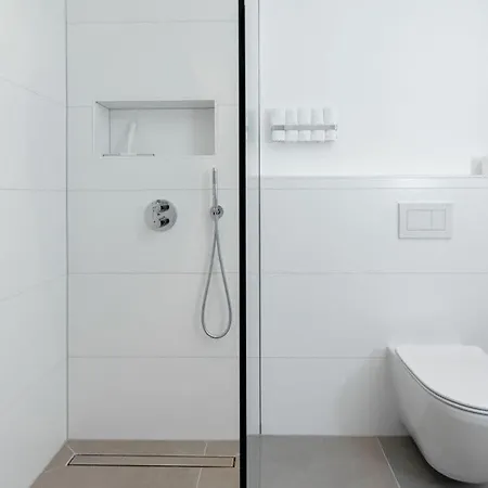 Lilium Comfortable Holiday Villa